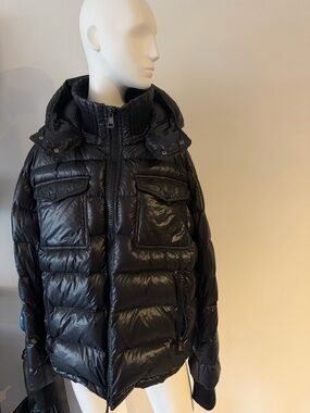 Moncler Men's Black Quilted Puffer Jacket with Hood Men’s Sz 5
